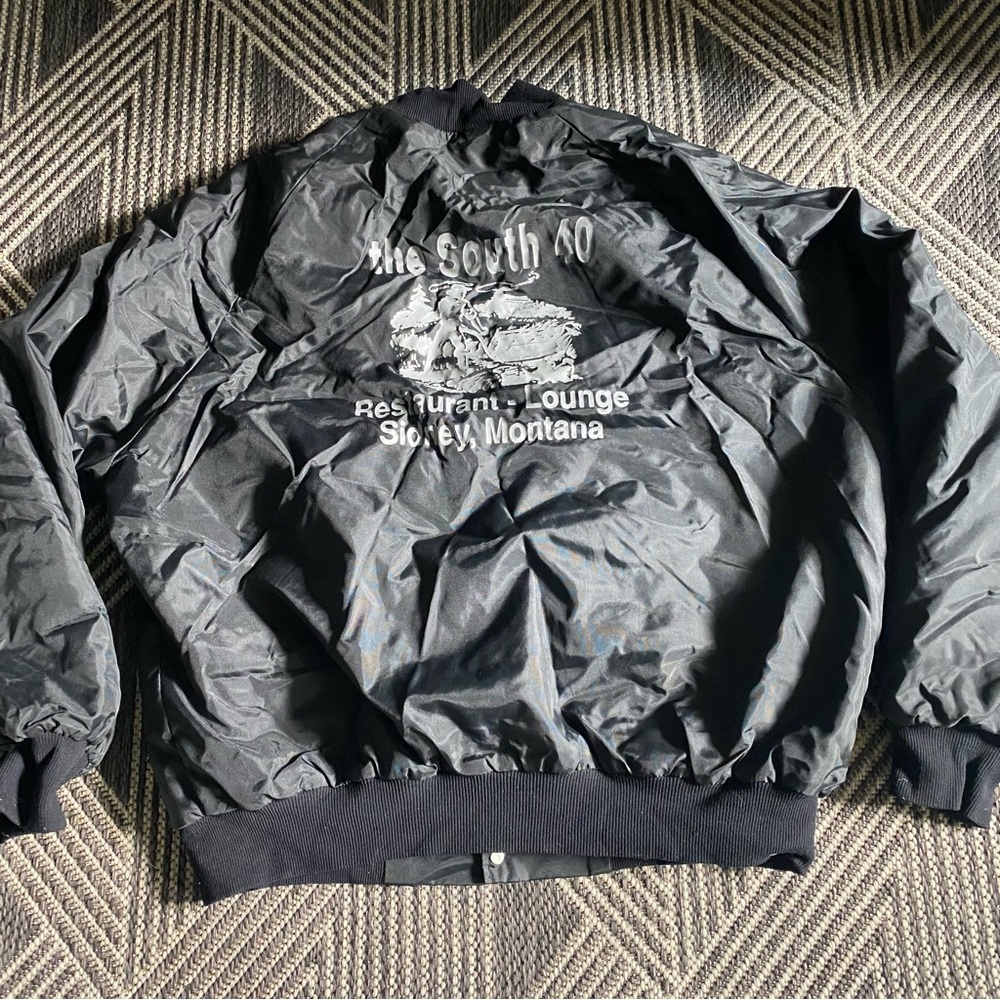 Vintage The South 40 Restaurant Lounge Bar Sidney Montana Nylon Lined Jacket USA